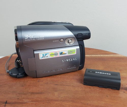 Videocamera digitale 1200x