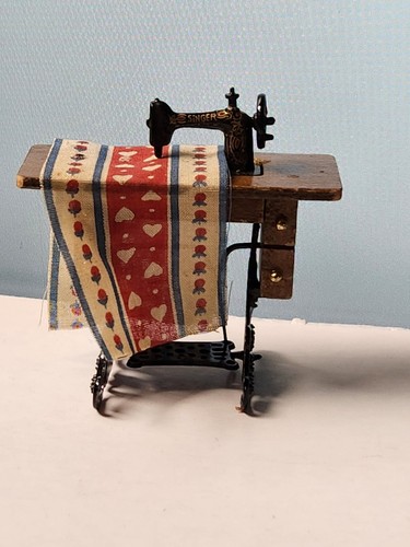 Casa delle bambole miniatura