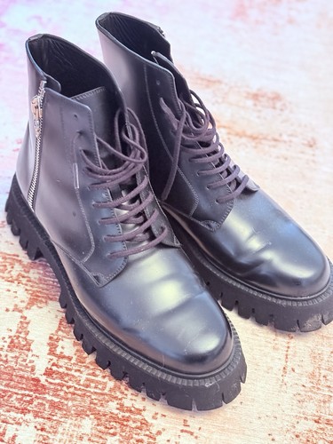 Gucci boots