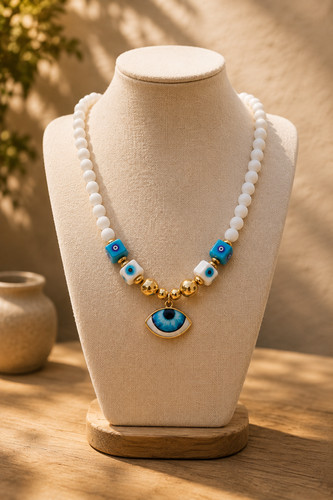 Collana malocchio turco fatta