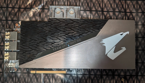 Aorus nvidia geforce rtx - aorus,