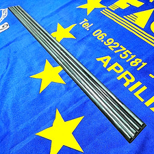 GUARNIZIONE GRIGIA 710mm.SIMCA TALBOT 1301 MODANATURA ADESIVA PROFILO FIANCATA