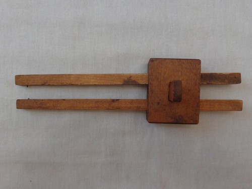 Antico doppio indicatore - , di