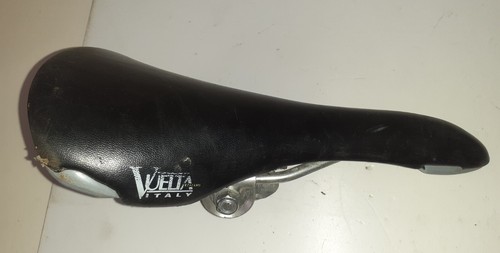 Sella bici corsa marcata