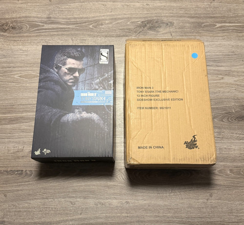 Hot toys iron man tony - iron, stark
