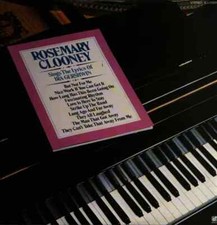 LP Rosemary Clooney Sings the