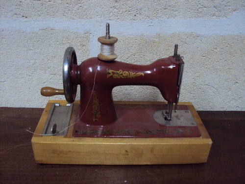 022 macchina cucire - macchina,