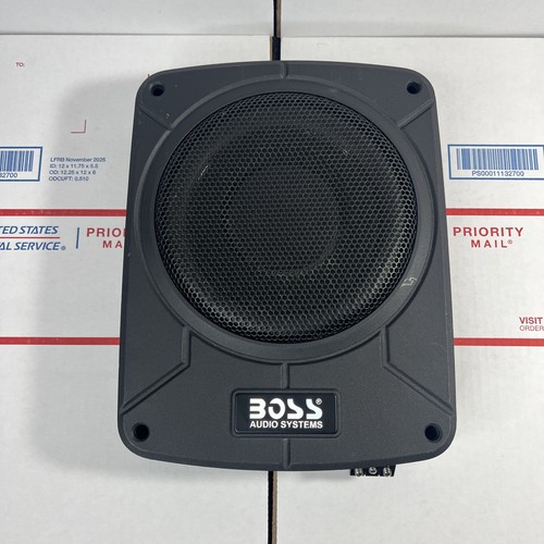 Amplificatore subwoofer auto