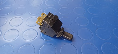 Tasto interno varie funzioni