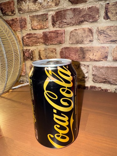 Coca cola james bond - james,