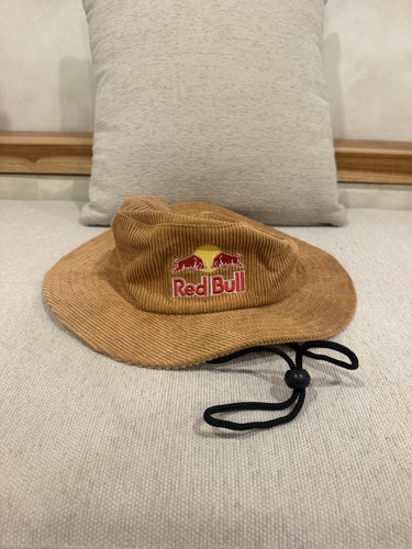 Safari red bull only - bull, athletes