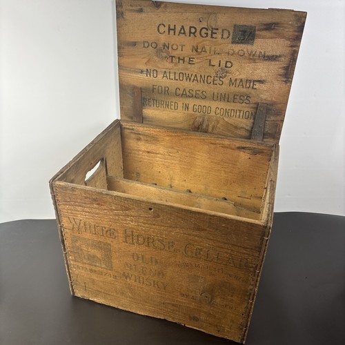 Whiskey crate white horse 1935 - whiskey,