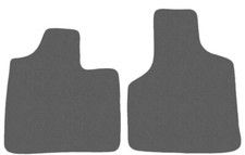Nuovi tappetini anteriori per