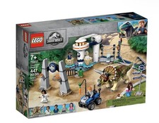 LEGO JURASSIC WORLD 75937- TRICERATOPS RAMPAGE- NEW