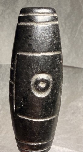Raro asteroide tibetano grande