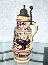 Antica brocca in pietra in