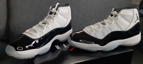 Nike air jordan retro - 11,