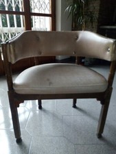 Vecchia sedia vintage da