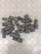 VOLKSWAGEN GOLF 4 (1997-2003) 1.6 BENZINA 74KW 5P N.12 BULLONI RUOTE