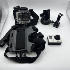 GoPro Hero 3 Silver Action Camera Video usata con accessori FUNZIONANTE