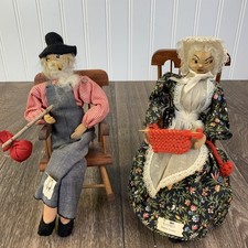 (2) VTG Walnut Head Pioneer Dolls Grandma Snazzy/Traveler Folk Art Rocking Chair
