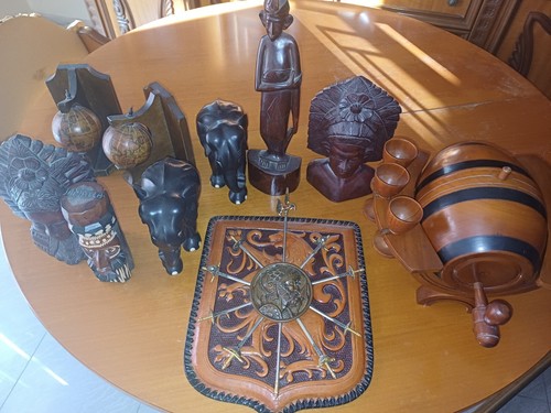 Oggetti tribali vari legno - vari,