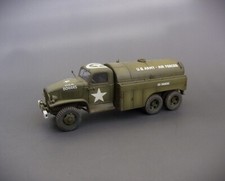 Camion carburante campo aereo