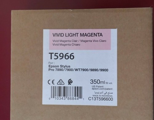 11-2021 inchiostro magenta