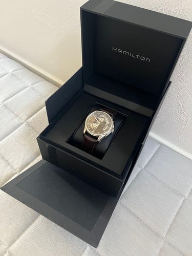Quasi come nuovo hamilton - [quasi, nuovo]