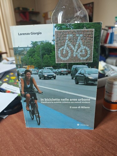Bicicletta nelle aree - in,