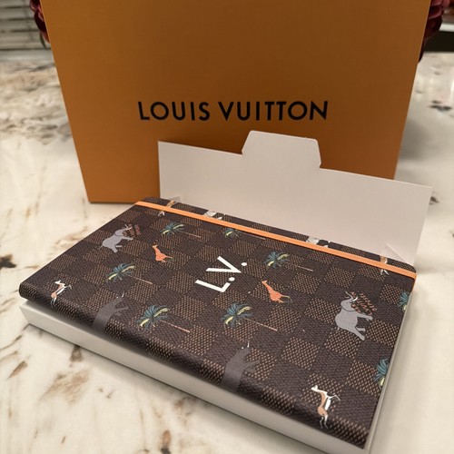 Notebook louis vuitton - louis,