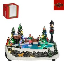 Luville-1171038, Ice Skating Pond, villaggio di Natale, divertimento invernale, pista di pattinaggio