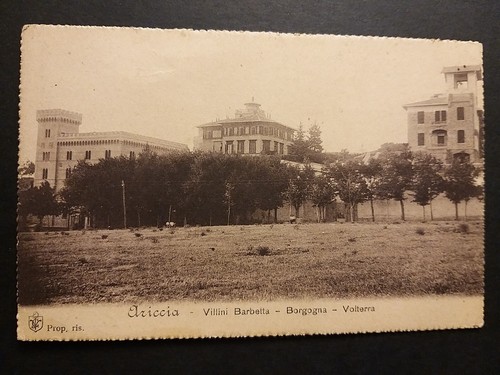 Ariccia villini - (roma).,