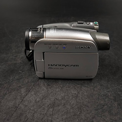 Sony dcr hc26 800x - sony, dcr-hc26