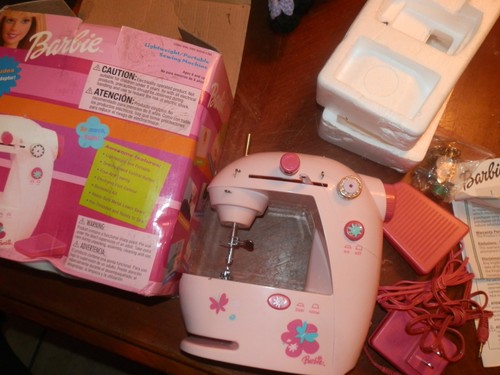 Barbie macchina cucire rosa - macchina,