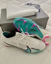 Nike Air Zoom Mercurial Vapor 