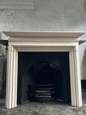contorno fuoco in pietra per