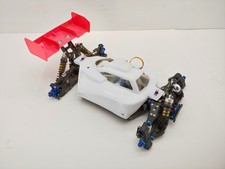 Team Associated RC8B3 1/8