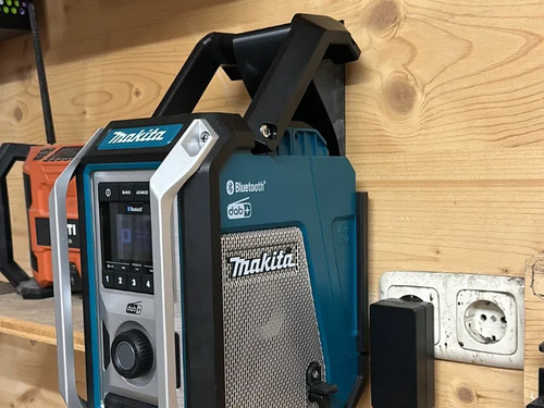 Makita dmr115 dab radio - makita,