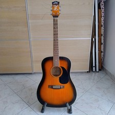 Chitarra acustica Eko