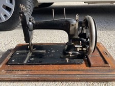 Macchina da cucire vintage Gritzner