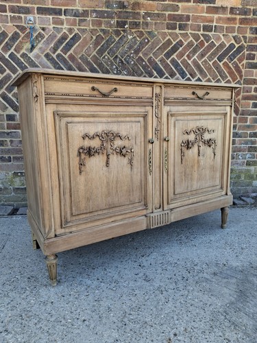 Credenza francese noce