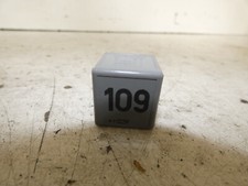 Relè 109 VW Golf IV 4 anno 2002 1J0906382A