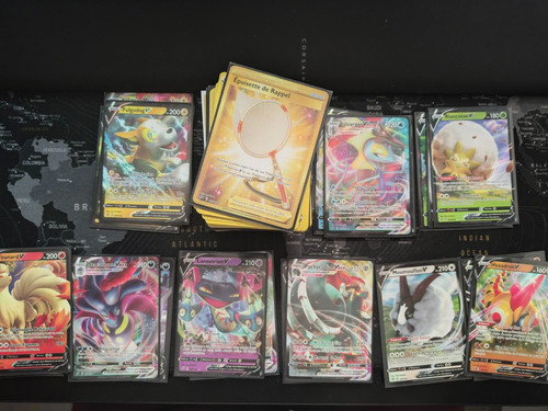 Carte pokémon clash des - carte,
