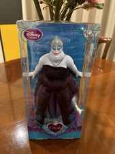 Bambola Personaggio Ursula, La