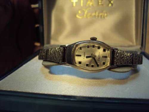 Orologio elettrico donna