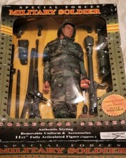 Serie Soldatini Militari Forze Speciali da Collezione - Figurina 11,5” Completamente Articolata