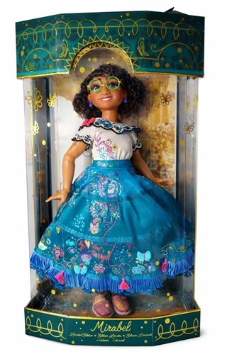 Disney store encanto - disney,