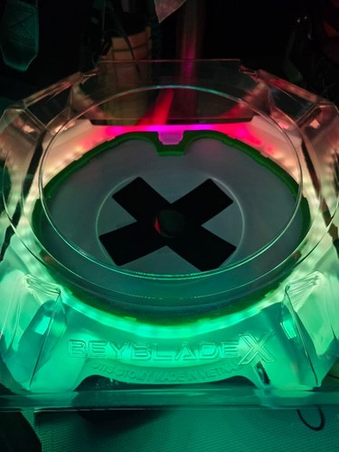 Beyblade extreme stadium - x,