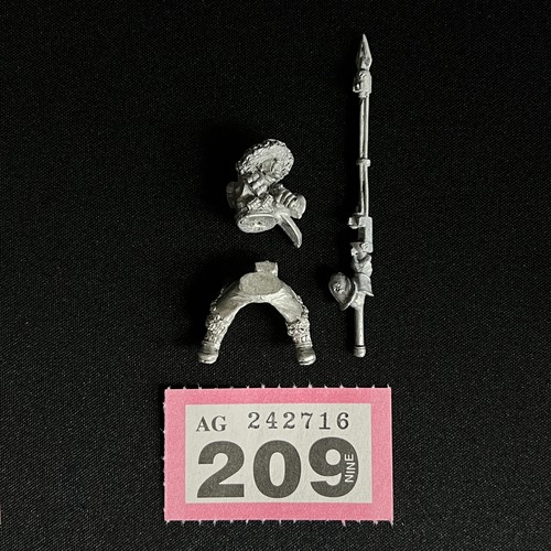 Metallo attilan cavaliere - metallo,